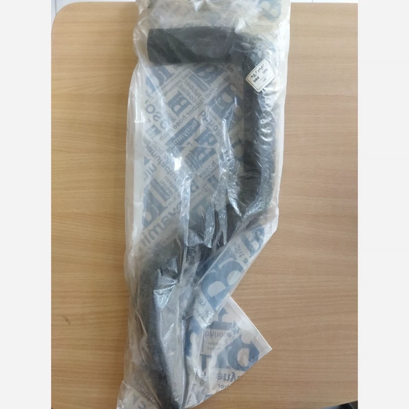 مجموعه شلنگ بالا و پایین رادیاتور لیفان ایکس60 و 620