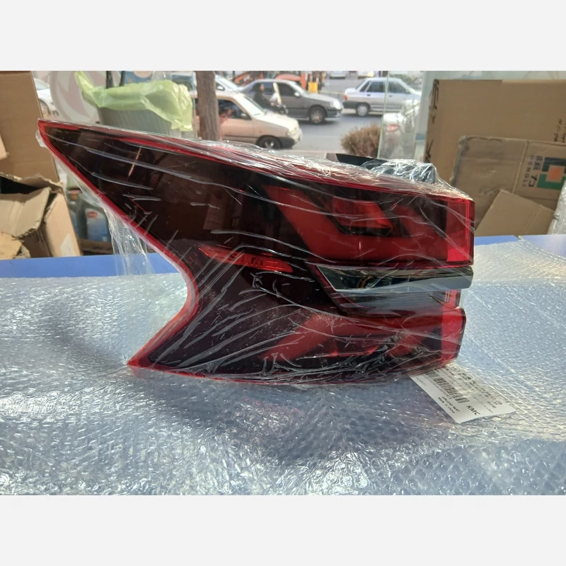 چراغ روی گلگیر عقب چپ کی ام سی A5وSWM (پسکرایه)