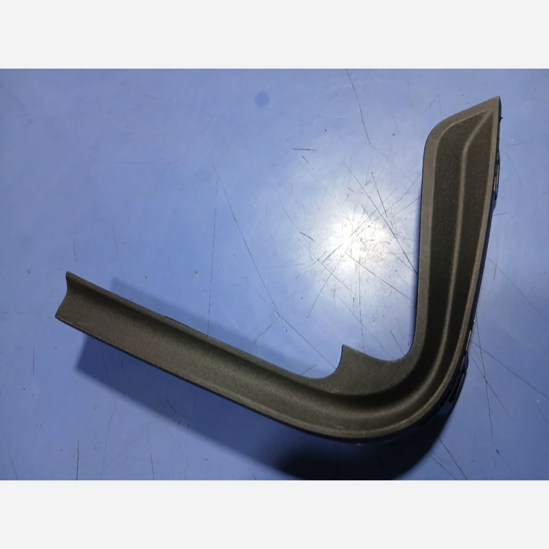 زه سپر عقب راست کی ام سی ایکس3(پسکرایه)