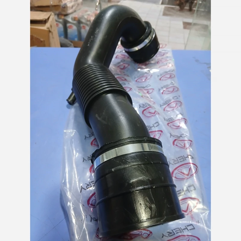 خرطومی هواکش ام وی ام ایکس 33 (پس کرایه)