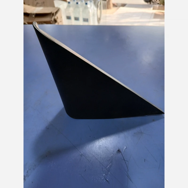 سه گوش آینه بغل چپ لیفان820اصلی (پس کرایه)