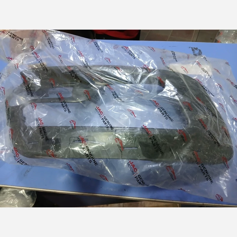 قاب مه شکن جلو راست جک اس5 1500جدید (پس کرایه)