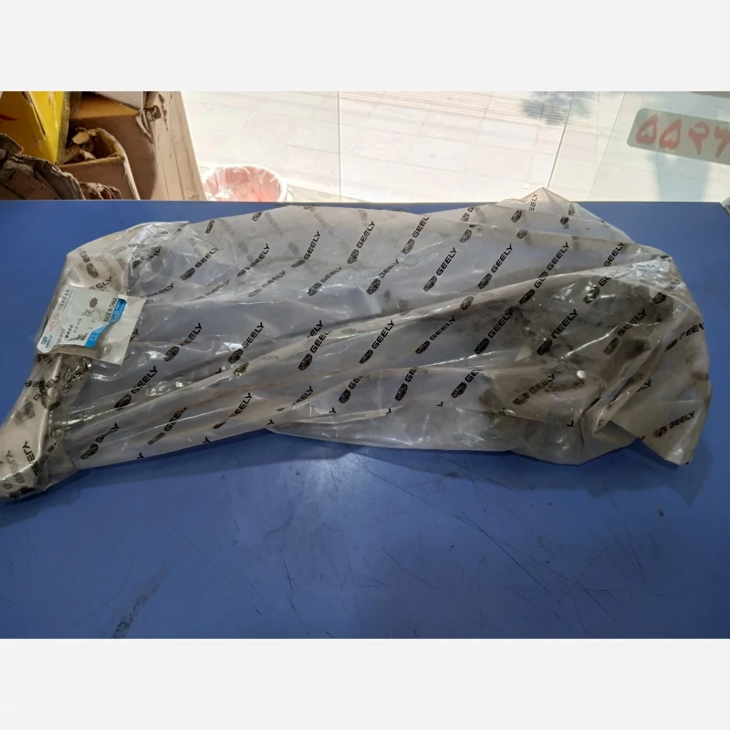 قفل وپمپ درب عقب چپ جیلی GC6 (پس کرایه)