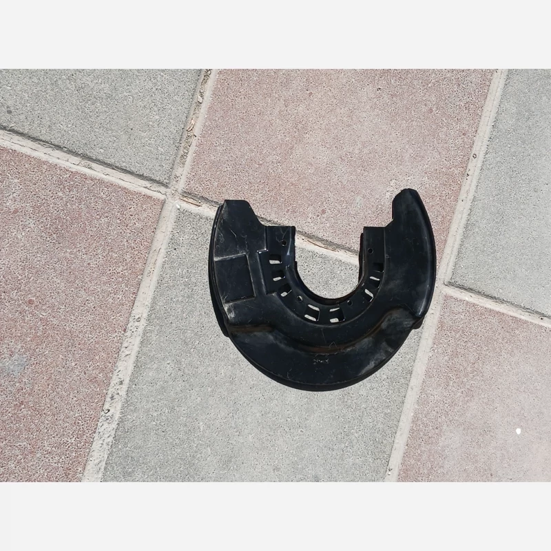 سینی محافظ دیسک ترمزجلوچپ لیفان ایکس 60 و70 (پس کرایه)