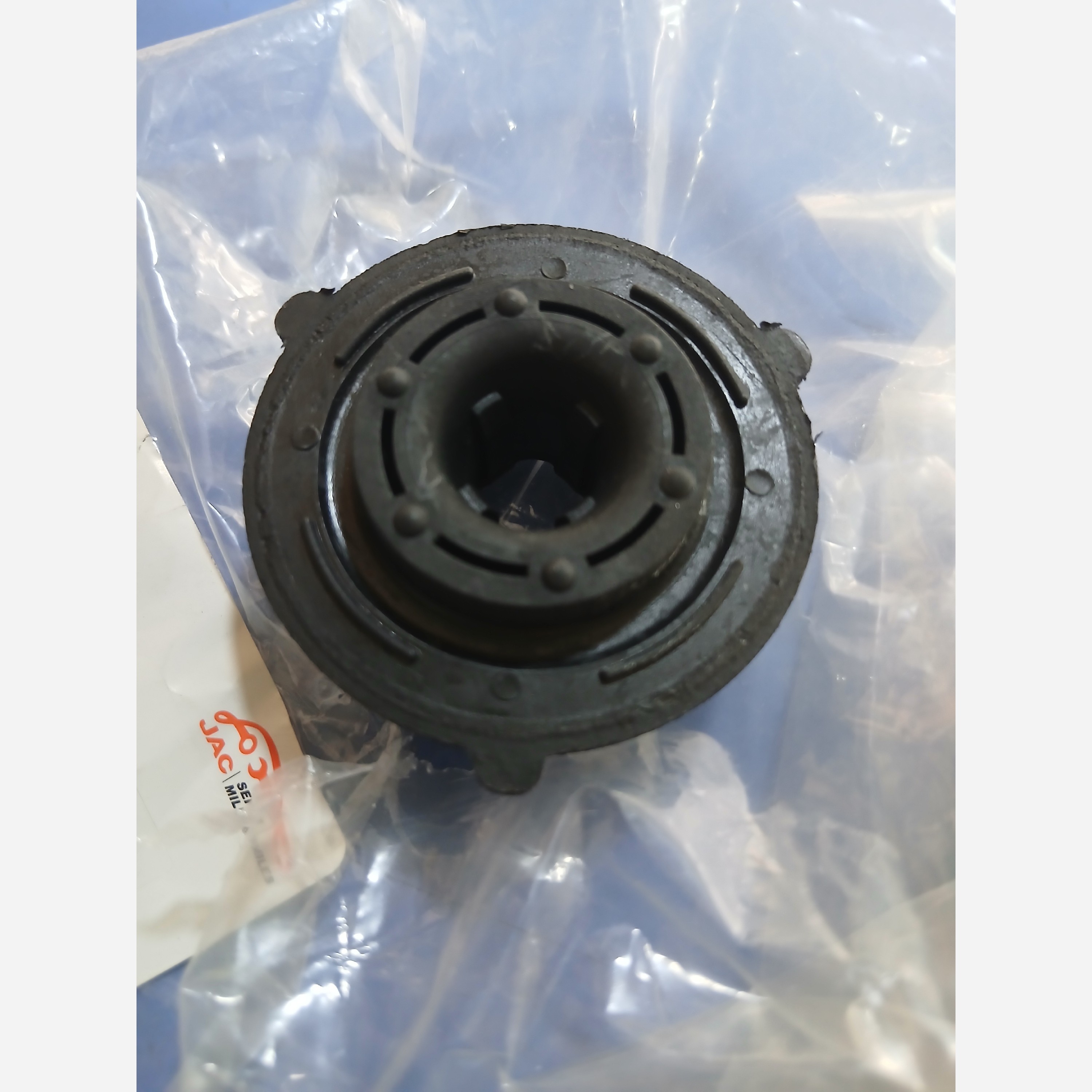 پایه نگهدارنده رادیاتور آب جک اس5 اصلی (پس کرایه)